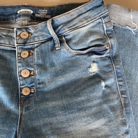 Old Navy Rockstar Super Skinny high rise button fly light wash distressed jeans - Picture 4 of 16